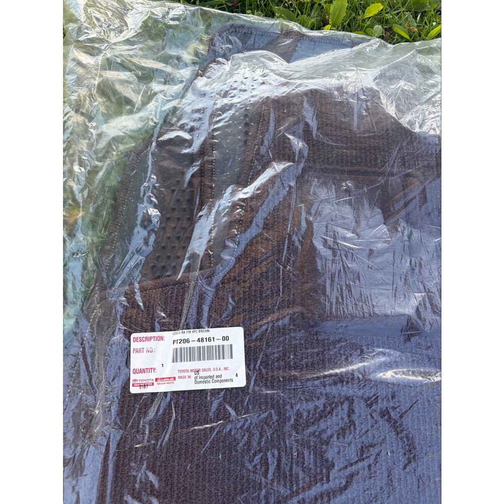 2016 to 2022 Lexus RX Carpet Floor Mats Brown PT206-48161-00 Set of 4-NIB - Picture 2 of 3